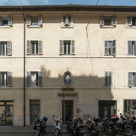 Colosseo & San Clemente Cozy Flat Рим Экстерьер фото