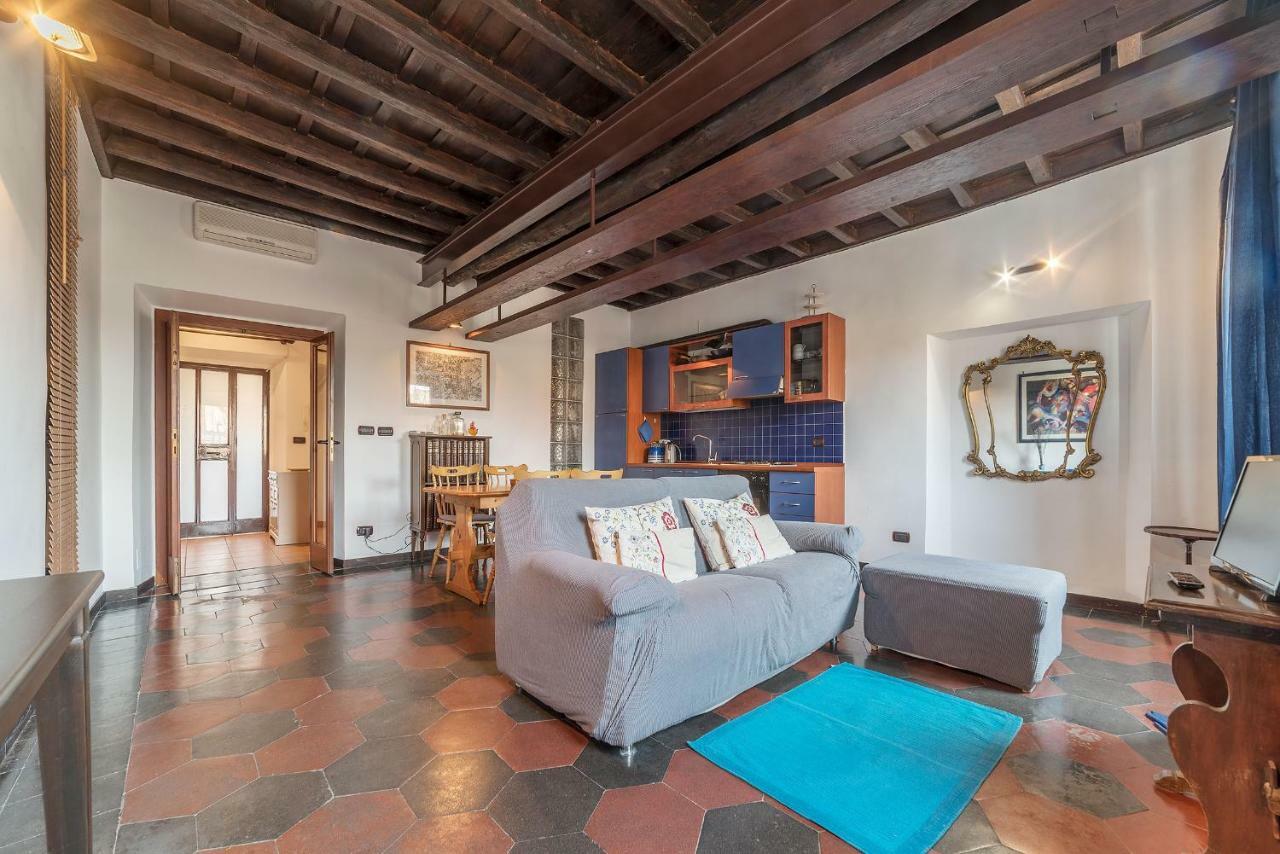 Colosseo & San Clemente Cozy Flat Рим Экстерьер фото