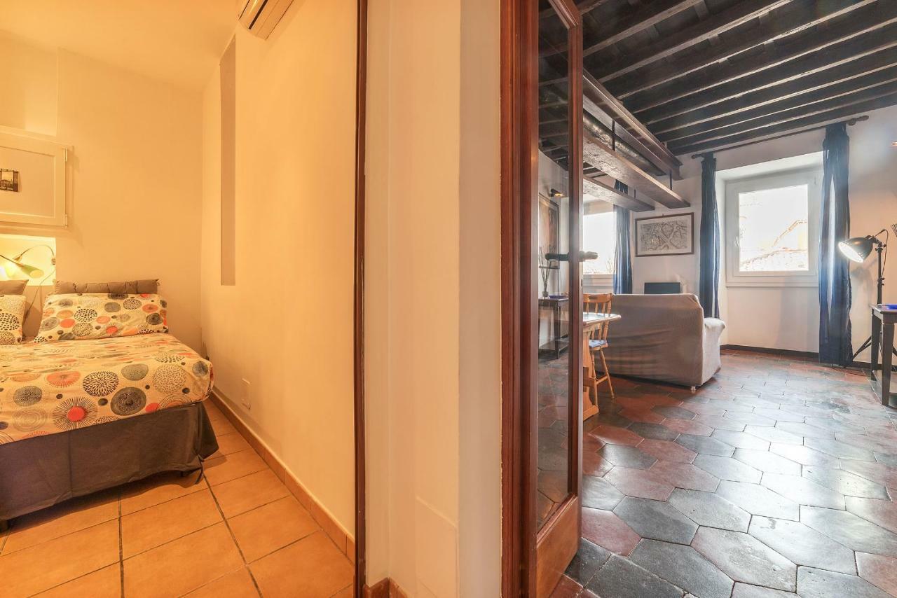 Colosseo & San Clemente Cozy Flat Рим Экстерьер фото